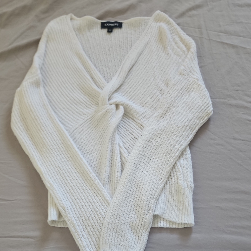 Express Cream V-Neck Sweater